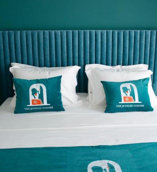 غرفة قياسية مطلّة علي البحر, The Collector Hotel Boutique