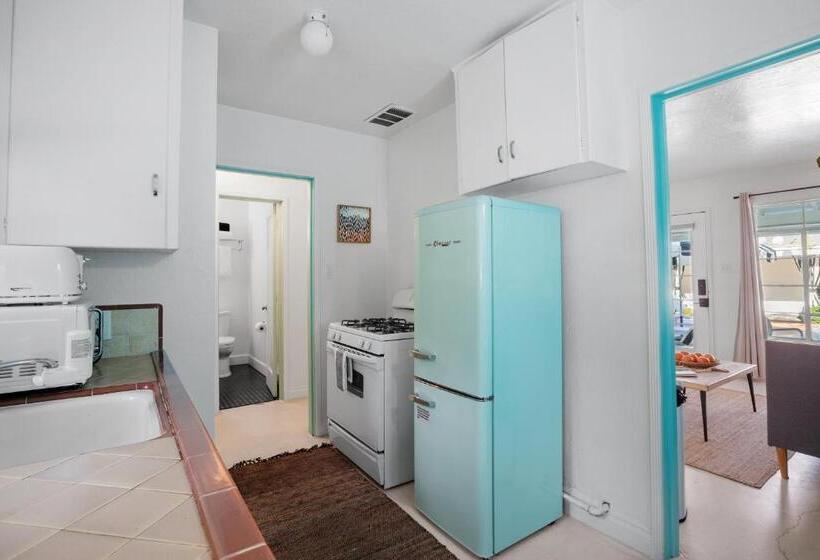 ویلای 1 خوابه, Designer Glam Hotel Near Downtown Fun And Vibey