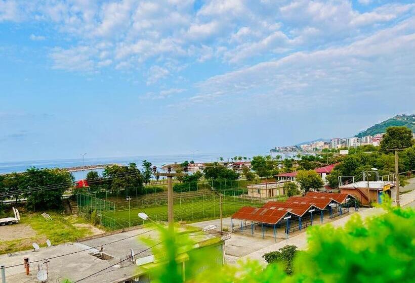 غرفة قياسية, Bless You