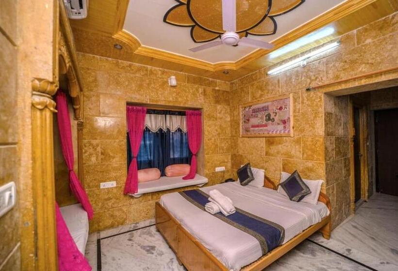 Номер Deluxe, Lemon Haritage