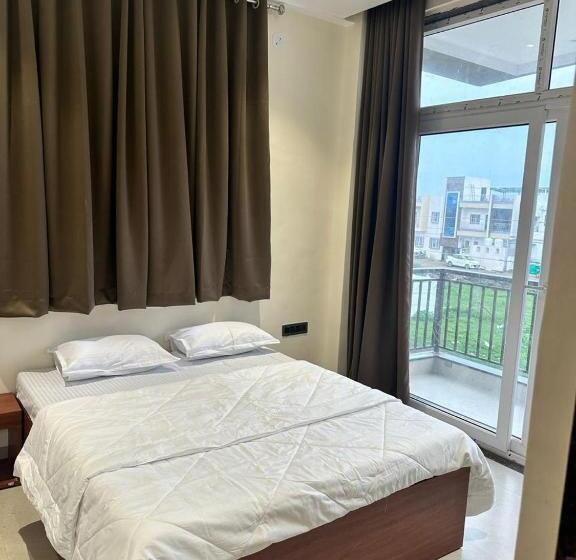 غرفة قياسية, Leo Deluxe & Suite Room
