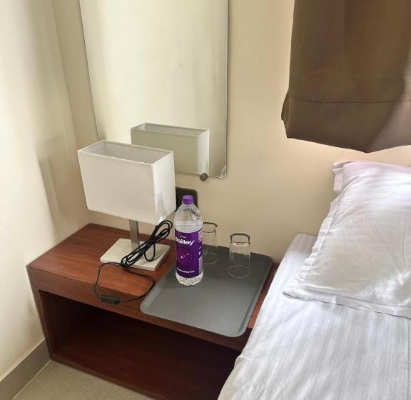 غرفة ديلوكس رباعية, Leo Deluxe & Suite Room