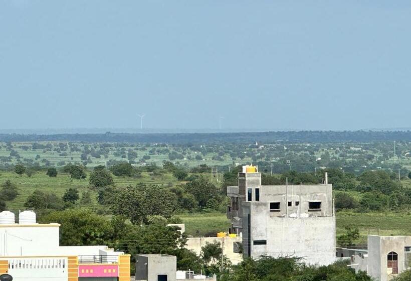 غرفة ديلوكس رباعية, Leo Deluxe & Suite Room