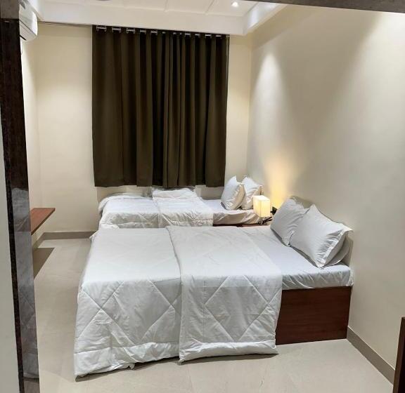 Семейный Номер, Leo Deluxe & Suite Room