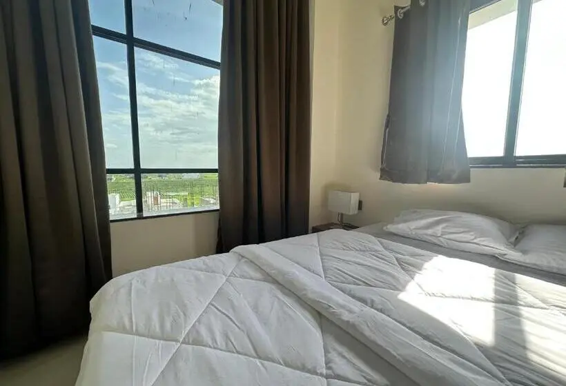 スイート, Leo Deluxe & Suite Room