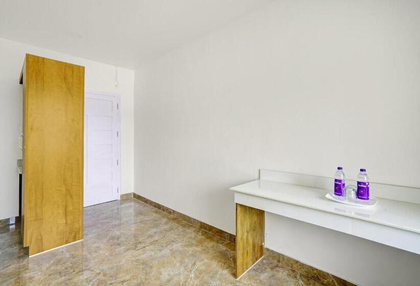 Номер Стандарт, Oyo Quilon Residency