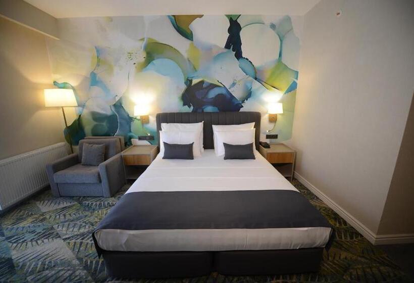 اتاق استاندارد, Wyndham Garden Cambasi