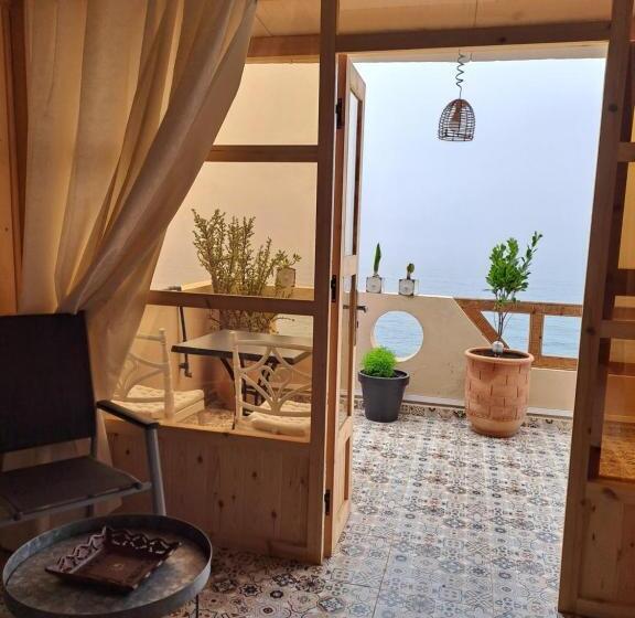 سوییت با چشم‌انداز دریا, Le Rêve