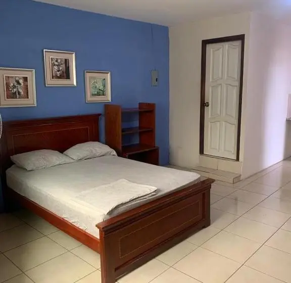 エコノミールーム, Habitaciones Amobladas   Manabí Suites