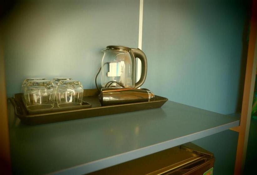 استودیوی استاندارد با چشم‌انداز دریا, Saturday Home   7th Floor Of Hải Tiến