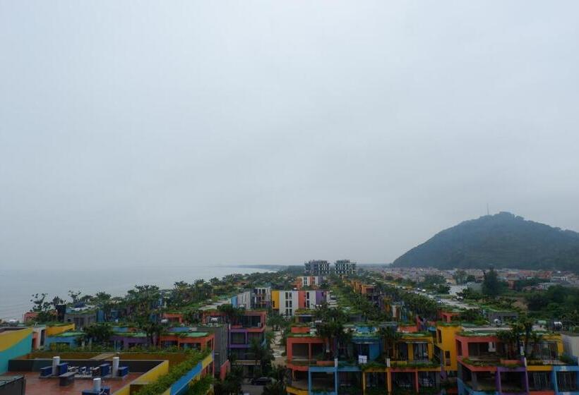 استودیوی استاندارد با چشم‌انداز دریا, Saturday Home   7th Floor Of Hải Tiến