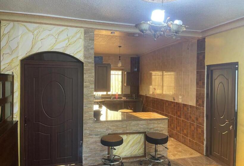 اتاق استاندارد سه نفره, Dopamine Room