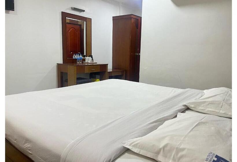 이코노미 룸, Highway Palace Inn