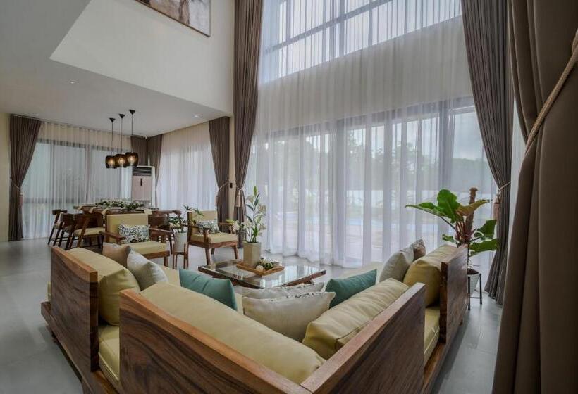 جناح ديلوكس, Damienerose Garden Villa