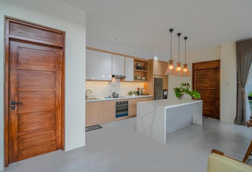 فيلا غرفة نوم واحدة مع مسبح, Damienerose Garden Villa