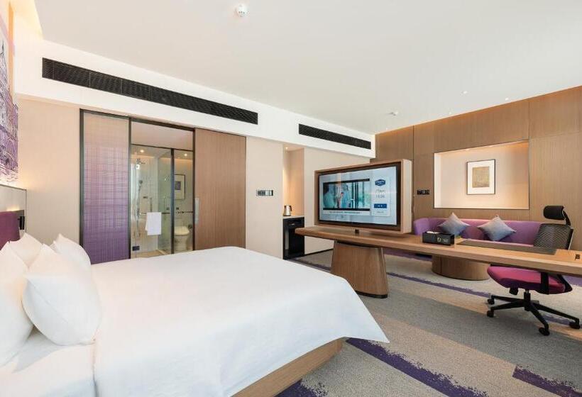 豪华套房, 佛山三龙湾希尔顿欢朋酒店