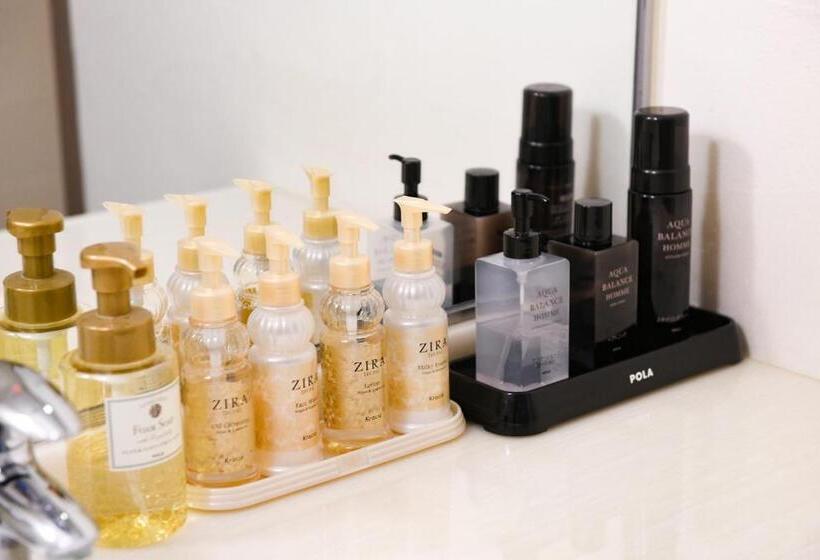 Habitación Estándar, Herb大人用