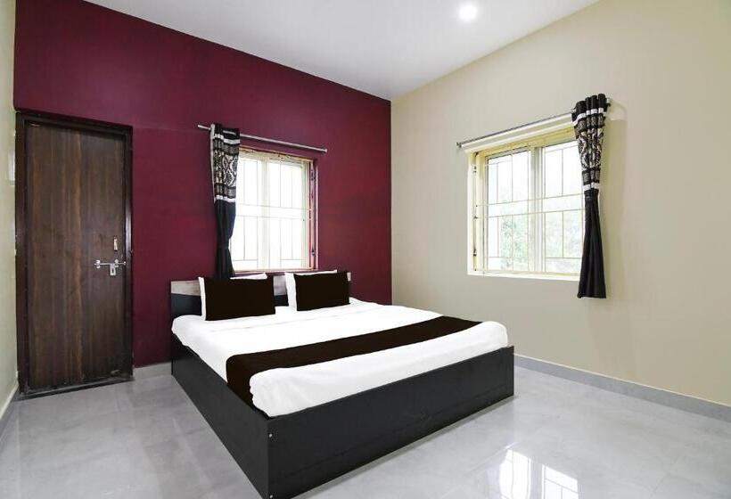 חדר סטנדרט לשלושה, O Mnj Mansion