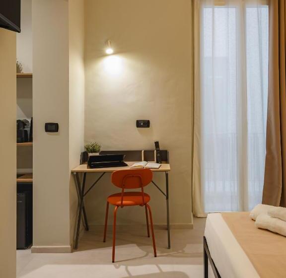 اتاق استاندارد, Almica24