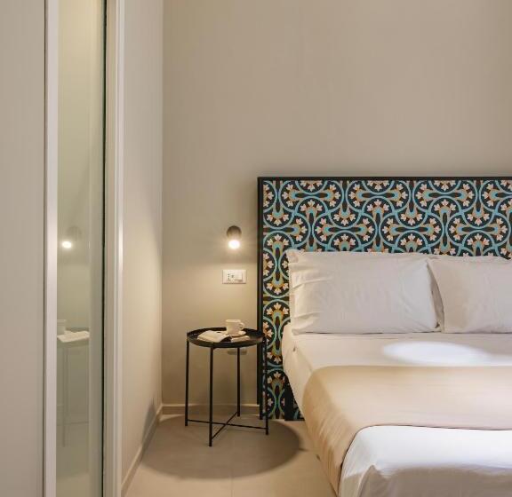 اتاق استاندارد با بالکن, Almica24