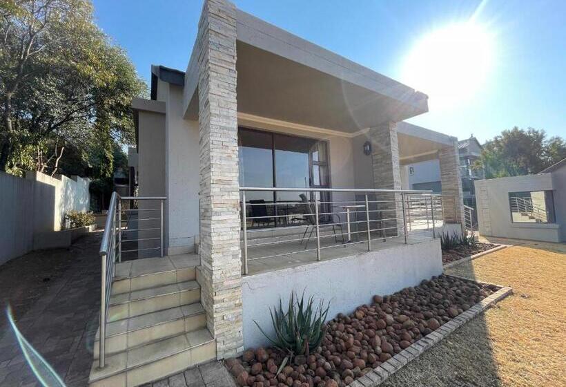 غرفة ديلوكس سرير كينج, Fairview Manor