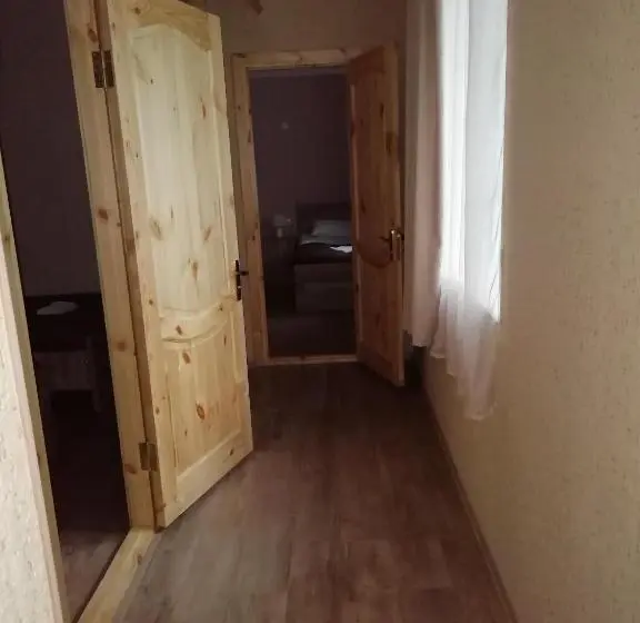 Economy Triple Room, Guest House Elena