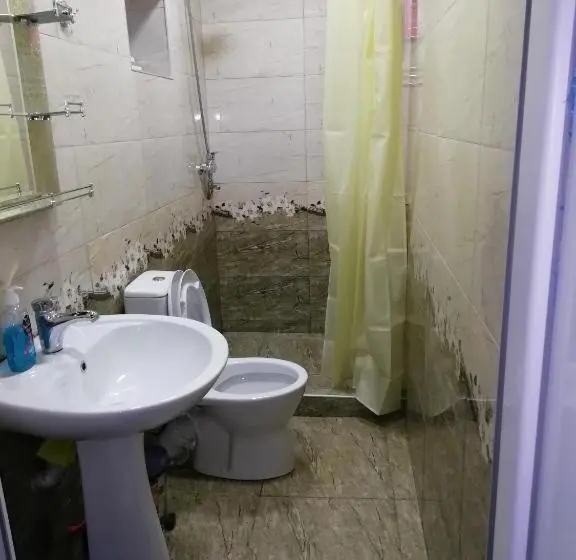Economy Triple Room, Guest House Elena