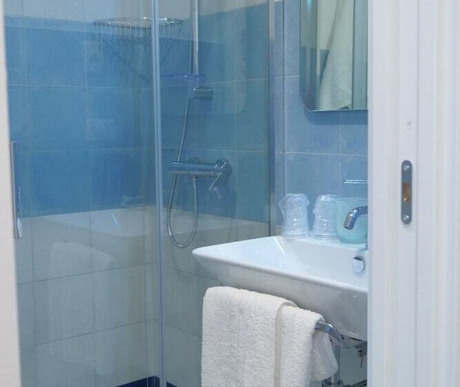 اتاق استاندارد چهار تخته, B&b Casa Di Emma