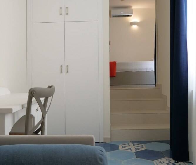 اتاق خانوادگی, B&b Casa Di Emma