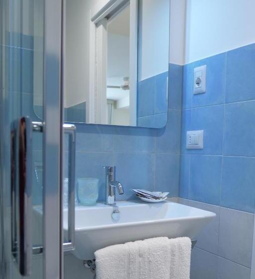 اتاق استاندارد چهار تخته, B&b Casa Di Emma