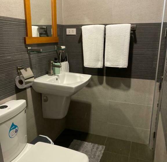 Номер Стандарт, Happy Camper Hostel