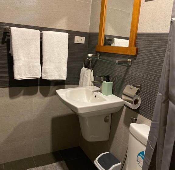 Номер Стандарт, Happy Camper Hostel