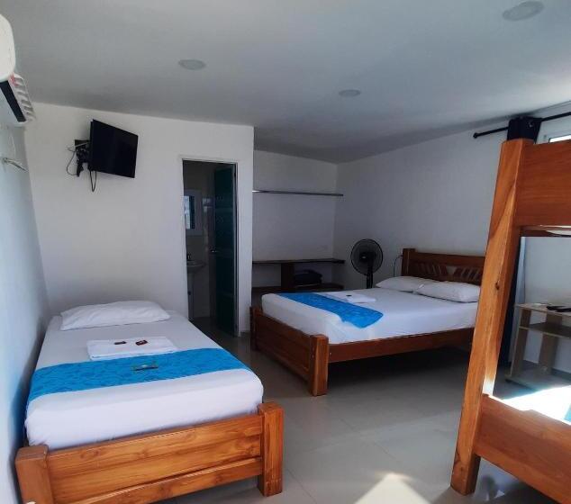 ファミリールーム, Brisas Del Nare