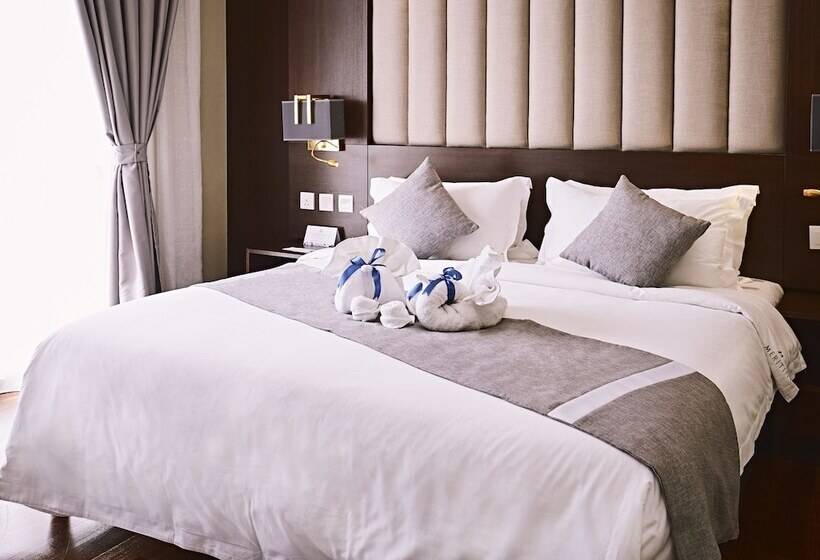 エクゼクティブスイート, Meritin