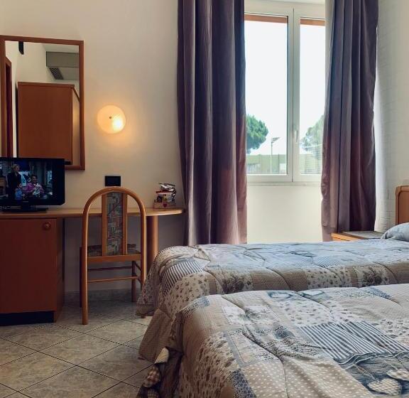 חדר דלוקס לשלושה, San Giorgio