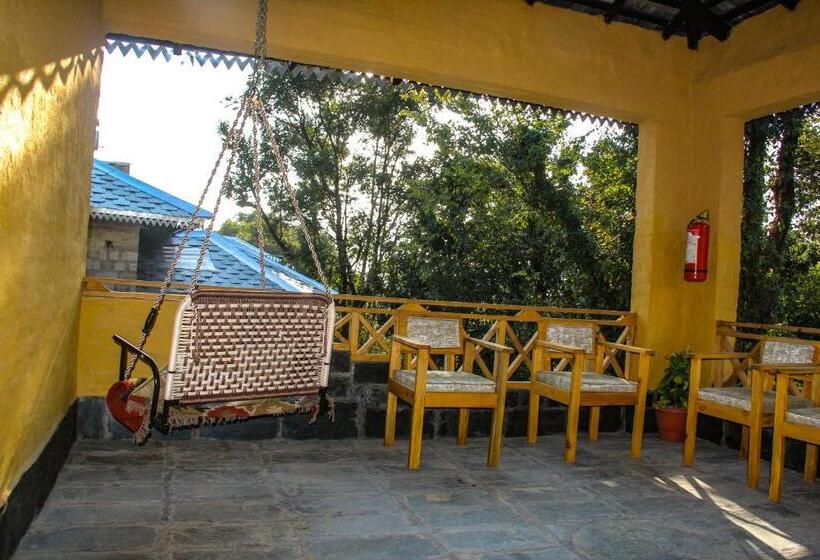 غرفة قياسية سرير كينج, Prakriti Aalay   Riverside Mountain View Boutique Eco Resort