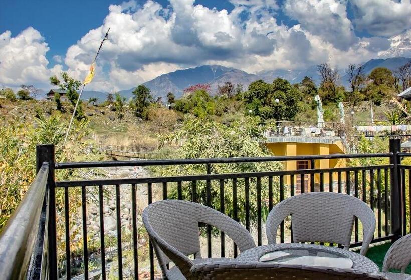 غرفة عائلية مطلّة علي الجبل, Prakriti Aalay   Riverside Mountain View Boutique Eco Resort