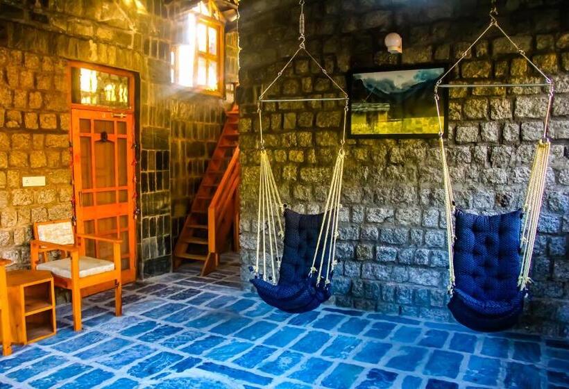 كابينة, Prakriti Aalay   Riverside Mountain View Boutique Eco Resort