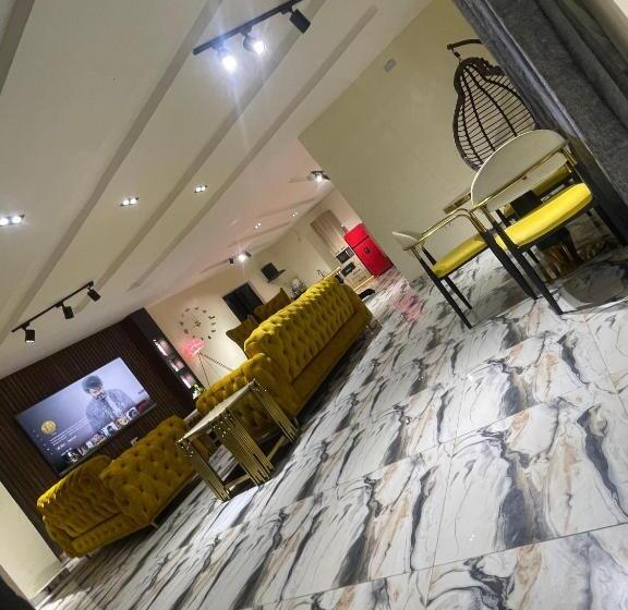 آپارتمان 1 خوابه با چشمانداز استخر, 2508 Hotel And Suites