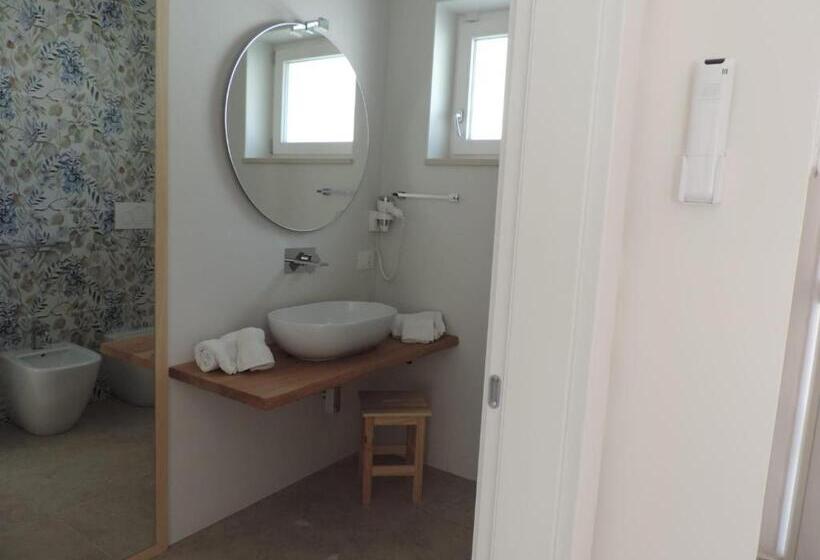 חדר סטנדרט נוף לים עם מרפסת, Luna D Argento