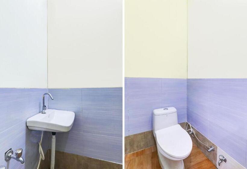 חדר קלאסי לשלושה, Oyo Moon Sez