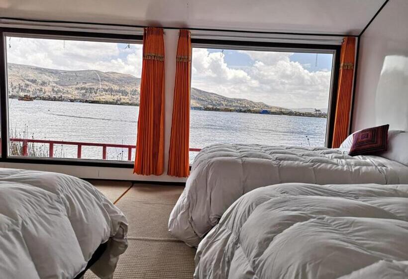 חדר סטנדרט לשלושה, Uros Suma Qhota Lodge