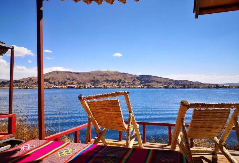 חדר סטנדרט לשלושה, Uros Suma Qhota Lodge