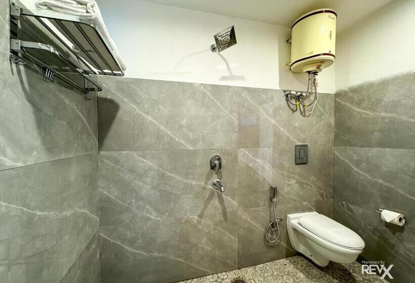 Deluxe-huone, Wraveler Inn