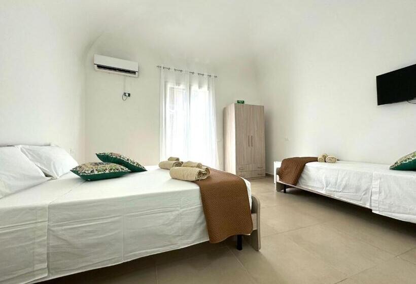 スタンダードトリプルルーム, Casa Ferrante