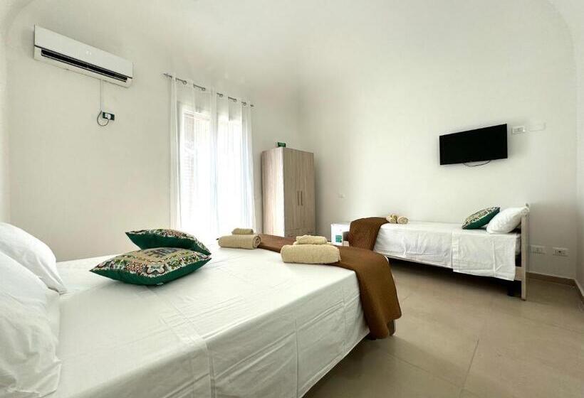 スタンダードトリプルルーム, Casa Ferrante