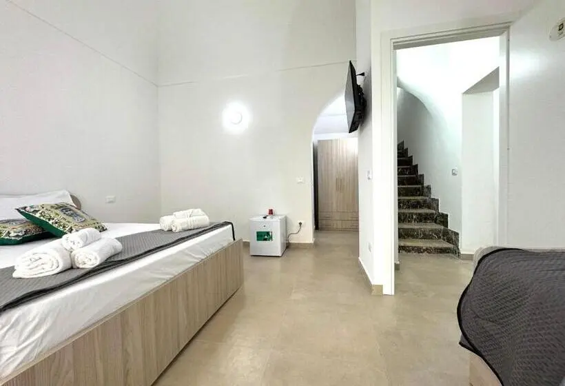 Pokój Czteroosobowy Standard, Casa Ferrante