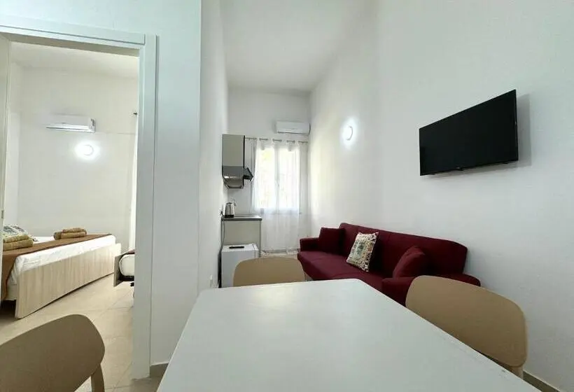 Pokój Rodzinny, Casa Ferrante