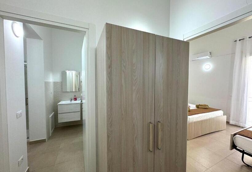 Семейный Номер, Casa Ferrante