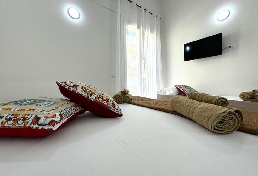 Семейный Номер, Casa Ferrante